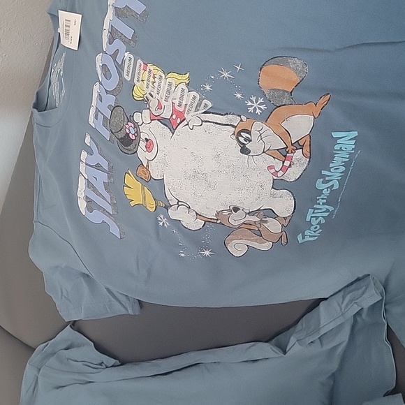 stay frosty Other - T shirts